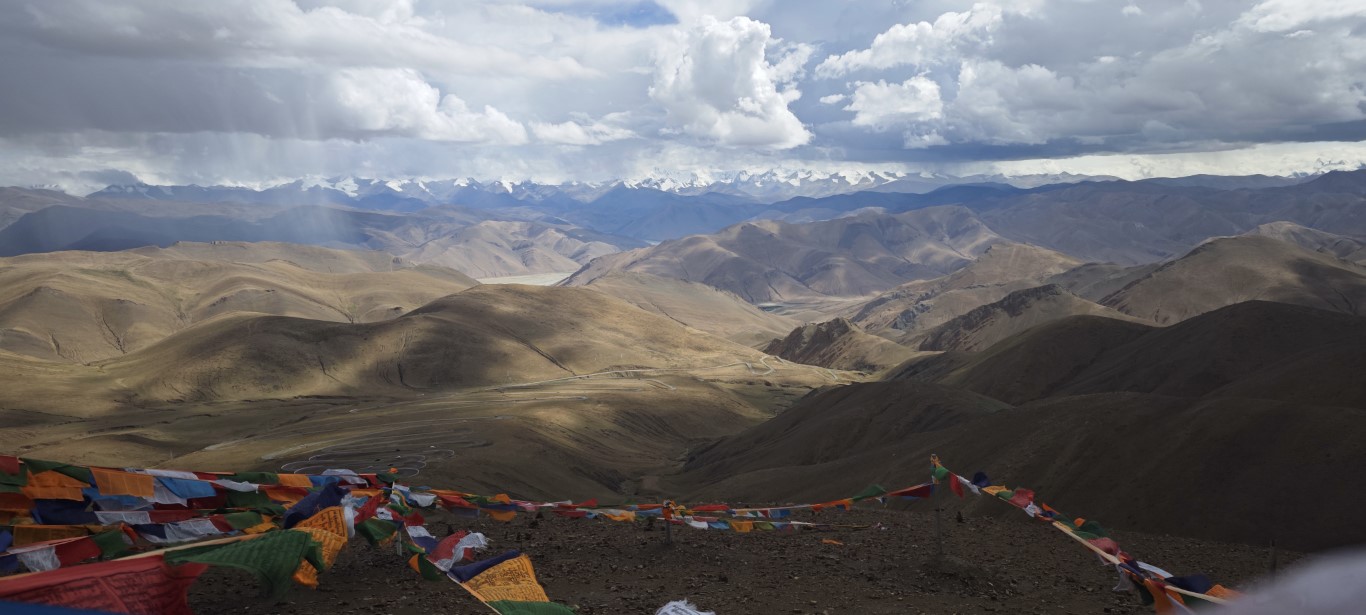 Tibetan road